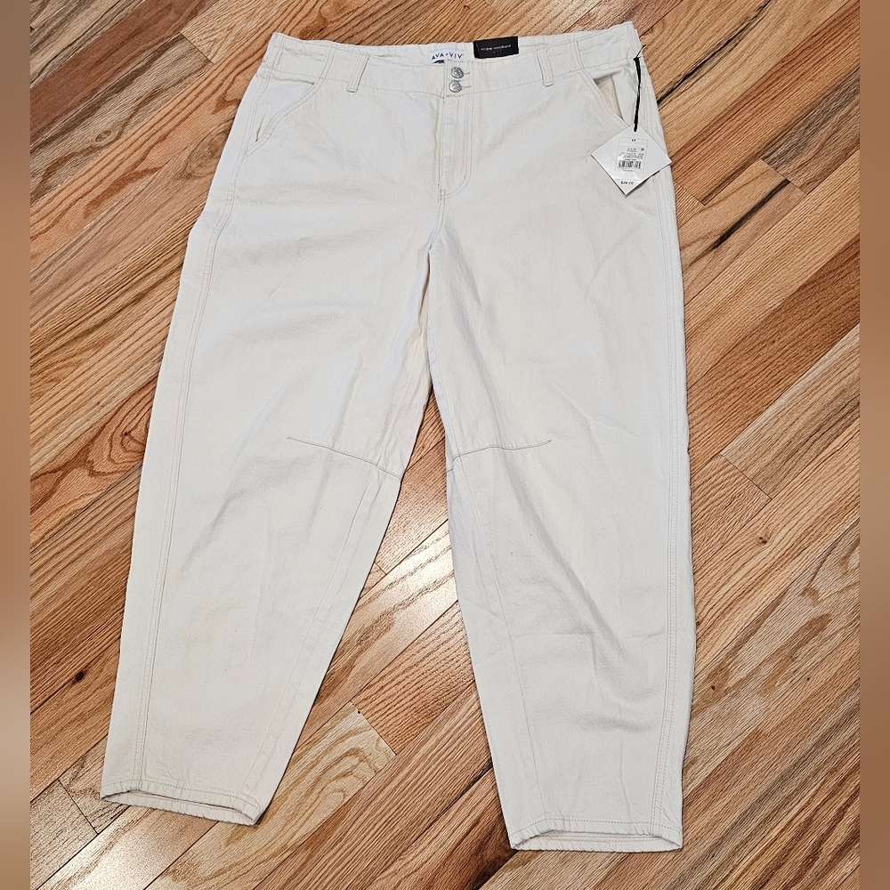 High-Rise Barrel Leg Jeans - Ava & Viv Off-White, Size 17, NWT